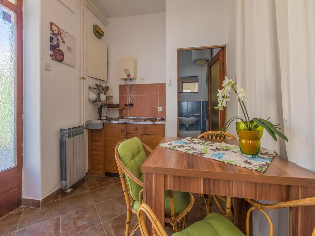 Apartment Roni Crikvenica Εξωτερικό φωτογραφία